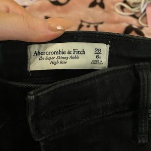 Abercrombie high rise Skinny Jeans